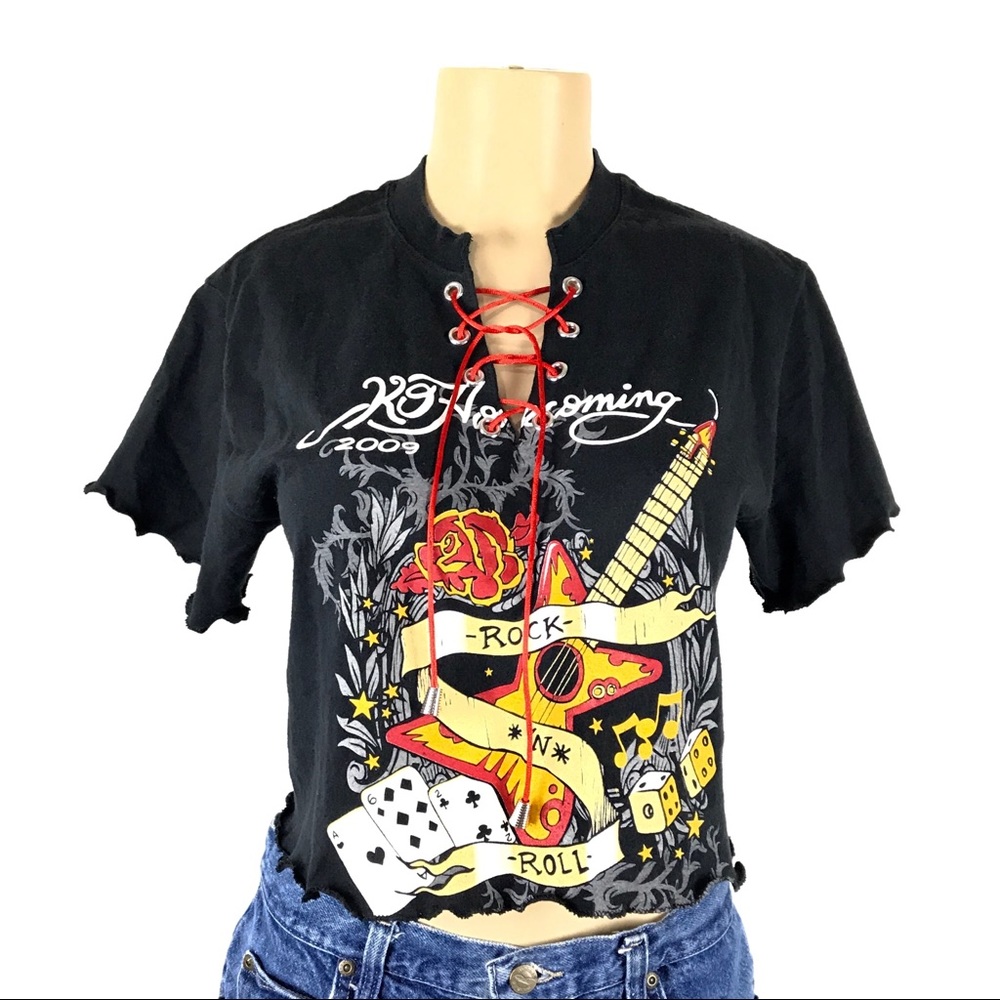 Graphic Tee Cropped  Black    A-30